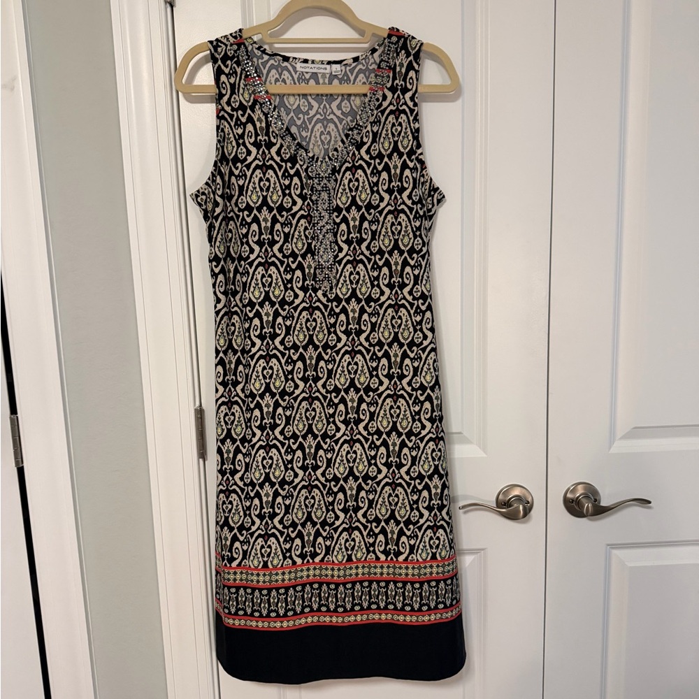 Sleeveless Black and Cream Notations Knee length dress L